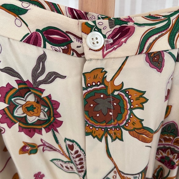 Vintage 100% Silk Saks Fifth Avenue Bermuda Shorts Floral Women’s Size 14 NWT - Picture 5 of 6